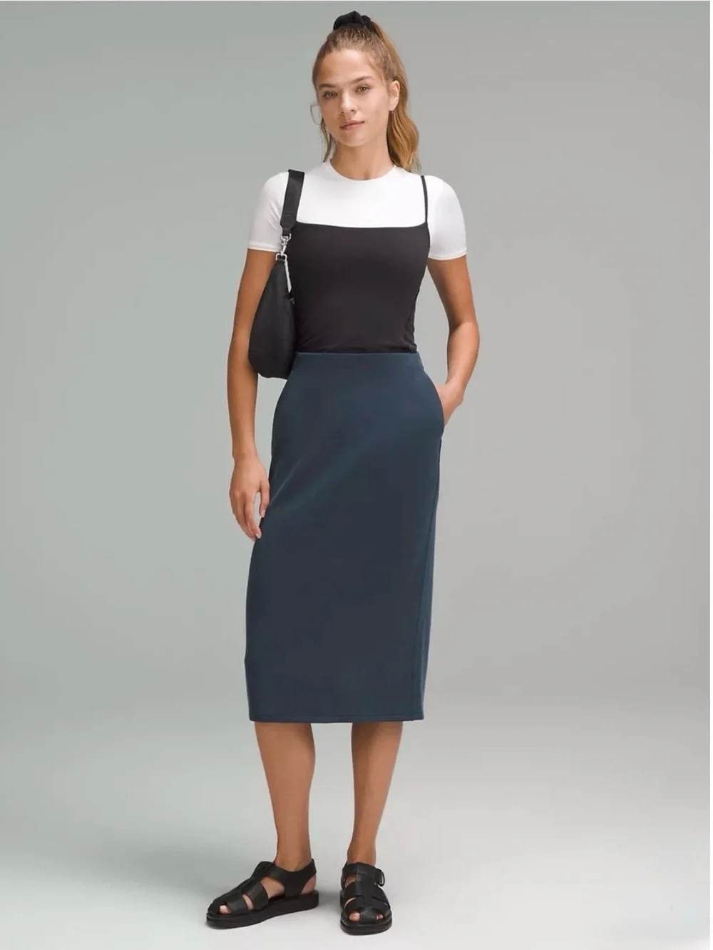 LULULEMON, Softstreme High Rise Midi Skirt, Size 14